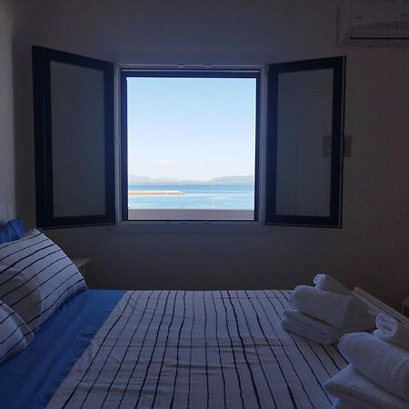 Sky And Sea Apartment Calasetta Extérieur photo