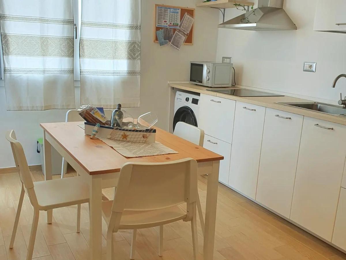 Sky And Sea Apartment Calasetta Extérieur photo