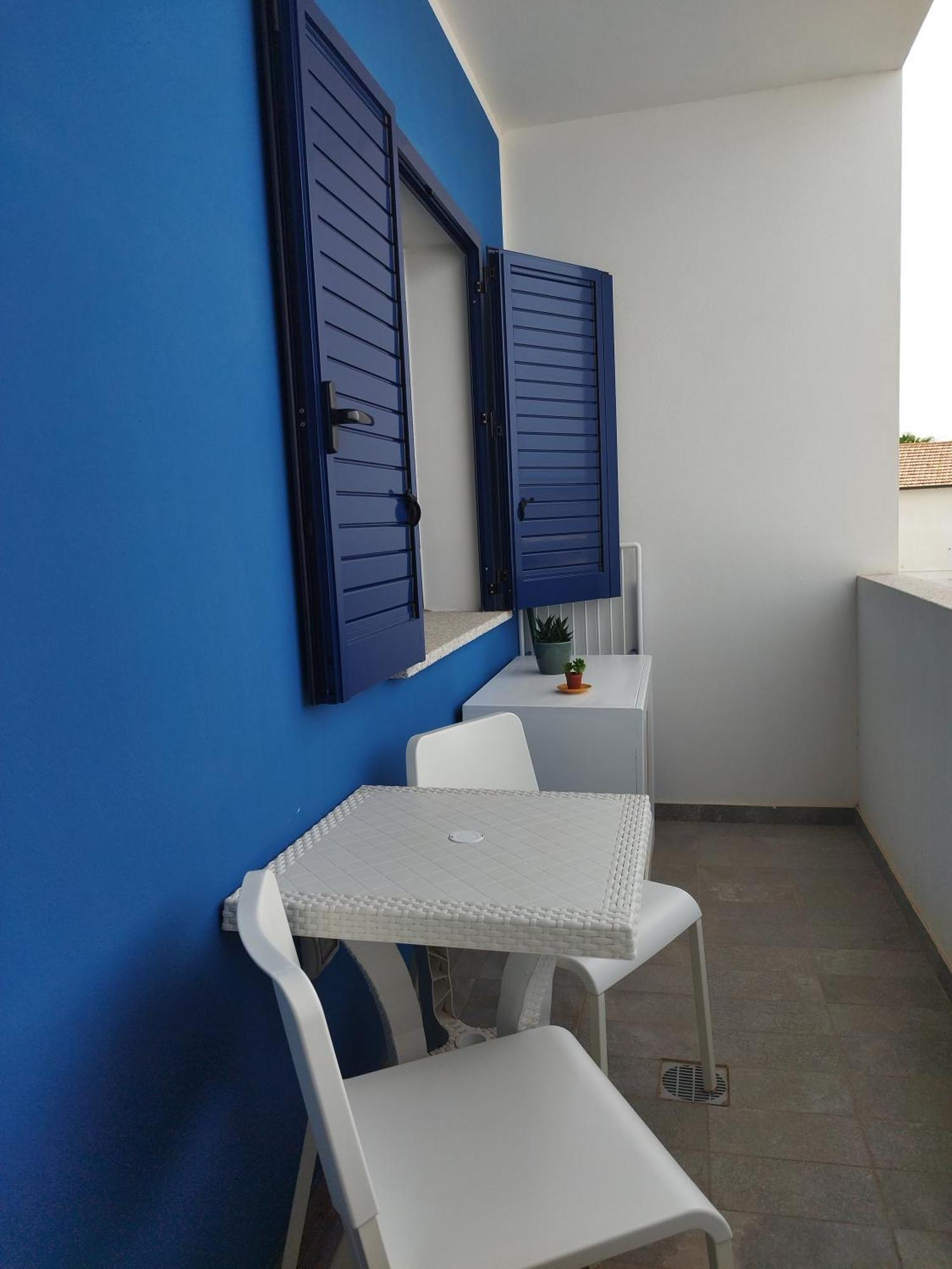 Sky And Sea Apartment Calasetta Extérieur photo